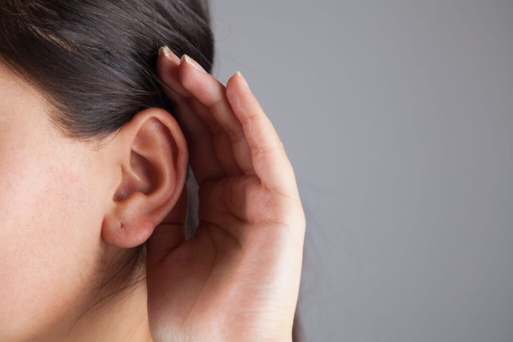 Neste artigo, vamos discutir o que é perda auditiva, suas causas, consequências e tratamentos disponíveis.